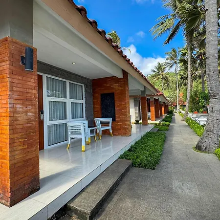 Queen Of The South Beach Resort-2